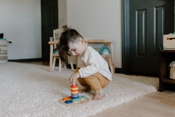 Boostez l'autonomie des enfants avec la méthode montessori