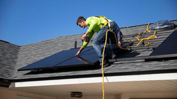 Les panneaux solaires : une solution durable pour votre avenir